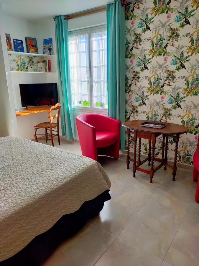 Petit Chatelet Bis Hirel Esterno foto