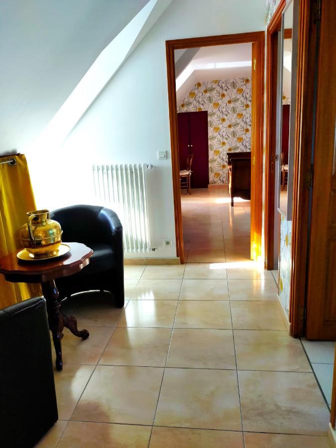 Petit Chatelet Bis Hirel Esterno foto
